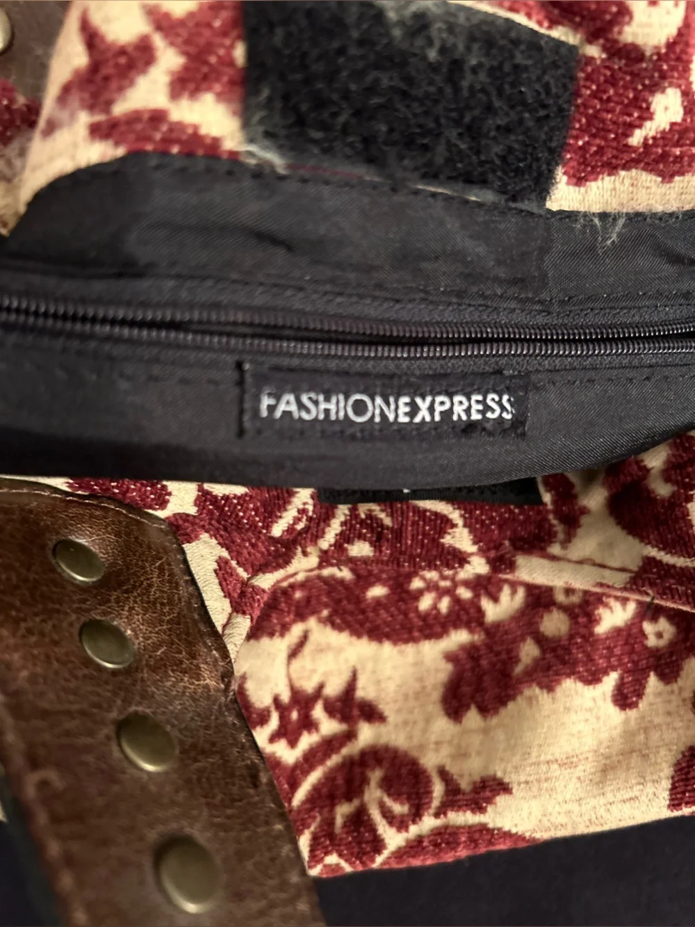 Fashion Express vintage Y2K floral medium bag with leather grommet straps